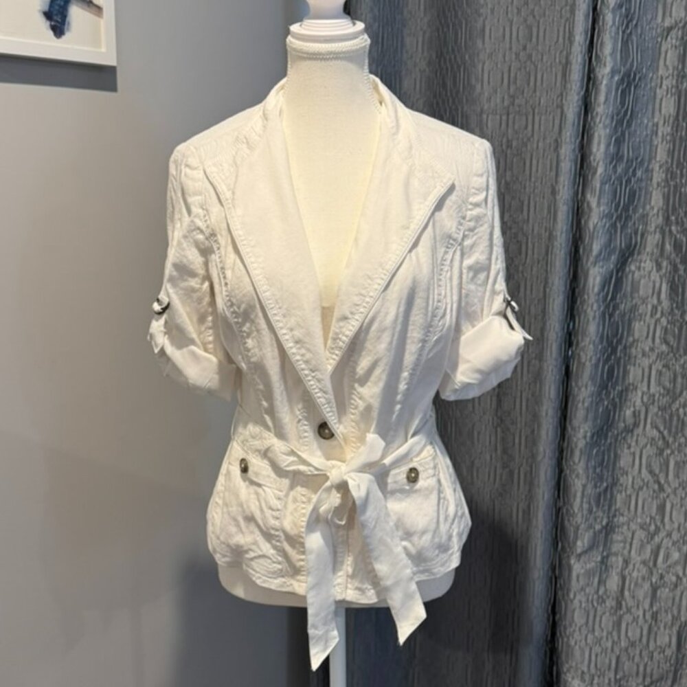 White House Black Market Women's White Rolled Sleeves Casual Blazer Size 4